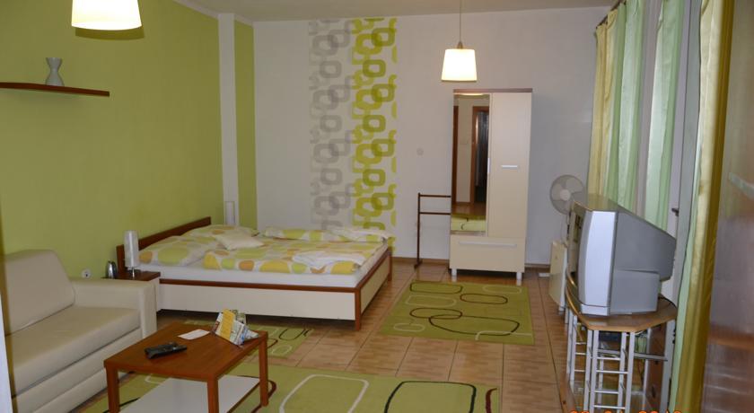 Alex Pension Presov Room photo