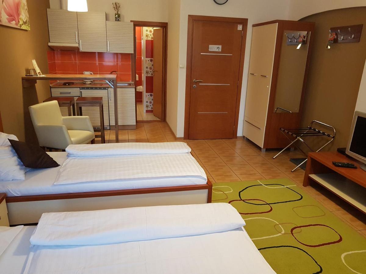 Alex Pension Presov Exterior photo